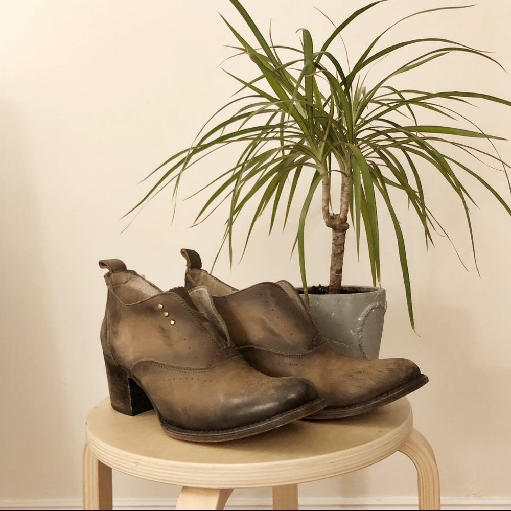 Freebird Sadie ankle boot.